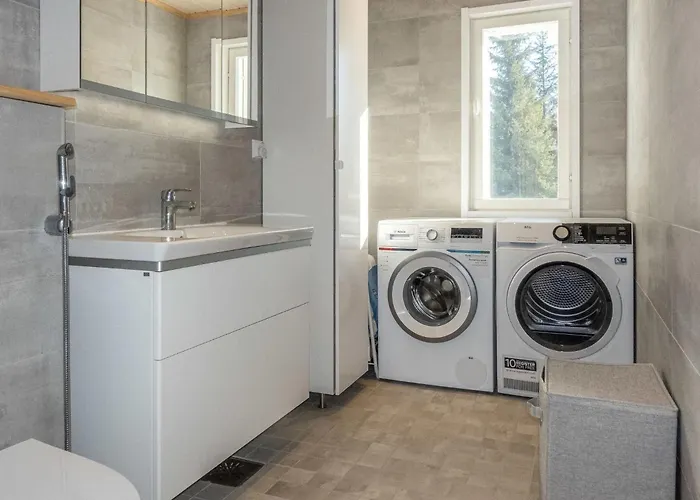 펜션 Paloranta By Interhome 쿠후모